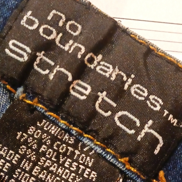 No Boundaries Denim Tulip Skirt 7Jr EUC - Picture 3 of 6